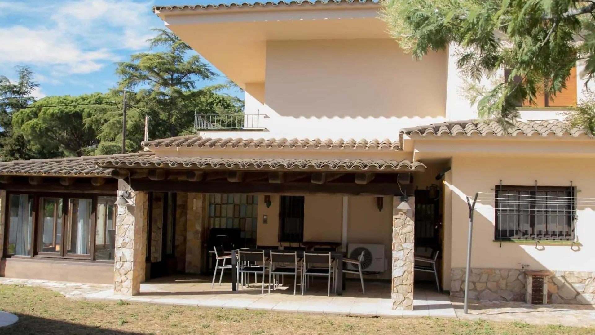 Costabravasuites Villa Los Vientos Calella De Palafrugell Spain