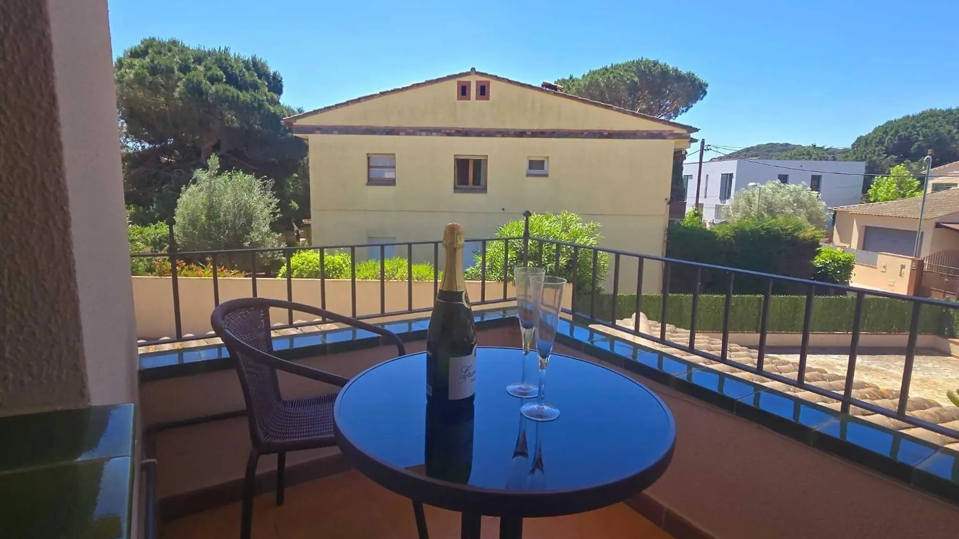 Costabravasuites Villa Los Vientos Calella De Palafrugell